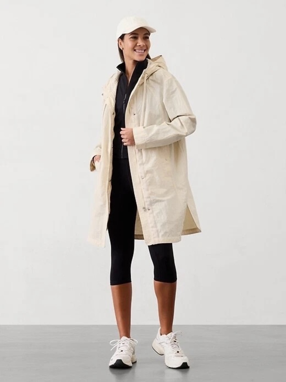 Athleta Cream Hooded Raincoat Jacket - Women's